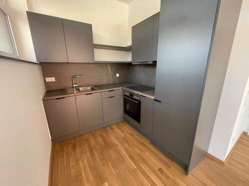 Einbauküche - Etagenwohnung mit 69,00 m&sup2; in Herzogenaurach zur Miete