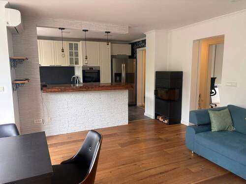 Wohn/Esszimmer - Voll möbilierte exklusive 3-Raum-Wohnung in München Nymphenburg