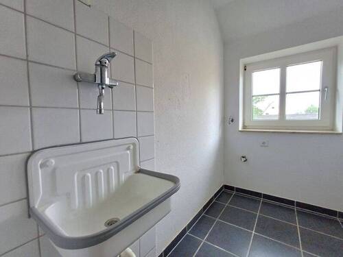 20250523_111345 - 3 Zimmer Etagenwohnung in Minden