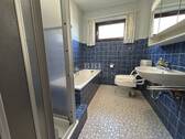 Duschbad mit Fenster - 