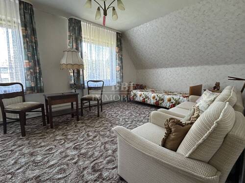 Großes Zimmer im Obergeschoss - 