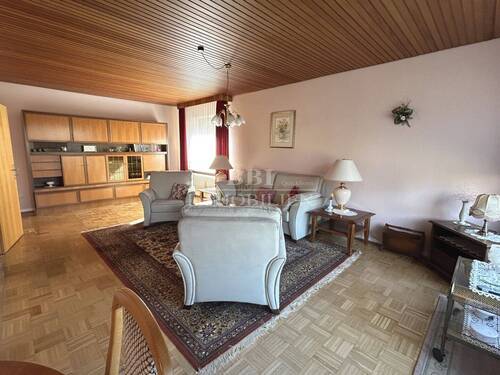 Schöner Wohn/Essbereich - 