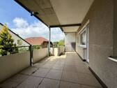 Erdgeschoss: Überdachter Balkon - 