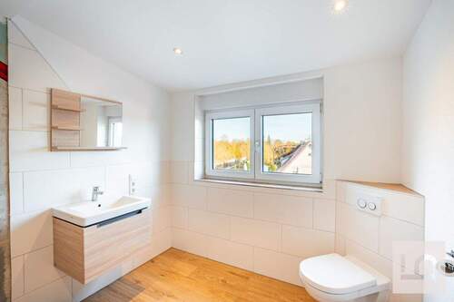 Bad im Dachgeschoß - 