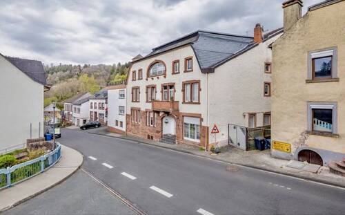 Hausnr. 4 u. 4a (MFH u.EFH) - 