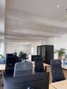 Coworking-Fäche mit Telefonboxen - Büro in München