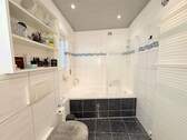 Badezimmer (EG) - 