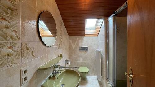 Bad original im Dachgeschoss - 