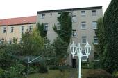 Hausansicht - ERSTBEZUG NACH SANIERUNG Kleine 2-Zimmer-Wohnung in Sudenburg