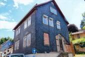 Wohnhaus-Straßenansicht - Preiswertes Wohnhaus in Viernau