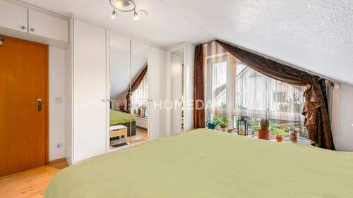 1. OG Elternschlafzimmer 2 - 