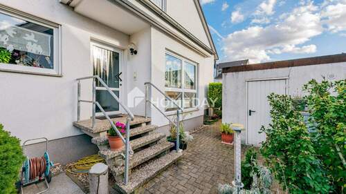 Außenansicht 4 - 4 Zimmer Doppelhaushälfte in Magdeburg