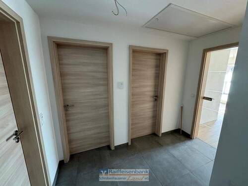 Diele - Etagenwohnung mit 81,00 m&sup2; in Gachenbach / Peutenhausen zur Miete