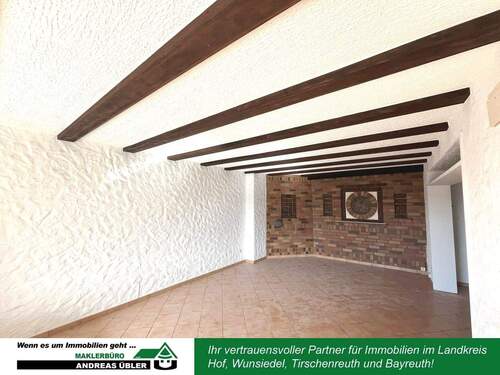 Wohnzimmer - Mehrfamilienhaus, Wohnhaus mit 418,00 m&sup2; in Stammbach zum Kaufen