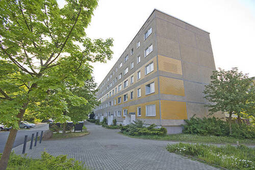 Giebel - Etagenwohnung mit 47,70 m&sup2; in Halle (Saale) zur Miete