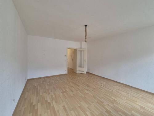 Wohnzimmer - GEMÜTLICHE WOHNUNG SUCHT NEUEN MIETER!