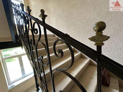 Detail - 
