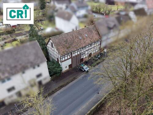 Außenansicht - Historisches Fachwerk mit Scheune - Ihr Projekt für individuelles Wohnen