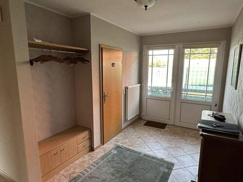 Flur (Eingangsbereich) - Bungalow mit 114,00 m&sup2; in Ostrhauderfehn zum Kaufen