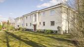 Ansicht Eingang - Helle Hochparterre-Wohnung mit Balkon in Sackgassenlage