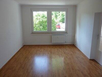 Bild 4 - - Wohnen in Weißenfel-West - - 295,00 EUR Kaltmiete, ca.  47,20 m² Wohnfläche