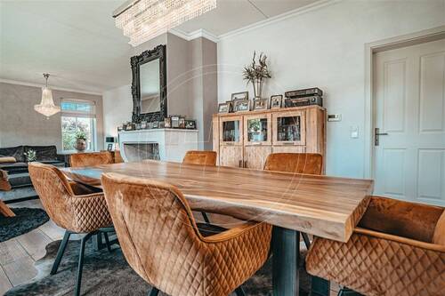 Mit Blick in das Wohnzimmer - 