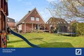 Außenansicht - Großes und weitreichend modernisiertes Einfamilienhaus im Herzen von Neu Wulmstorf
