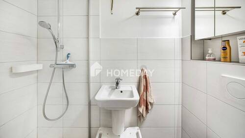 EG Badezimmer 2 1 - 