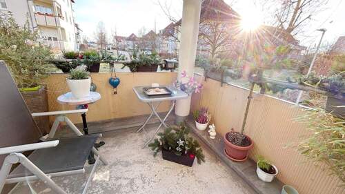 Balkon - Etagenwohnung mit 60,60 m&sup2; in Schkeuditz zum Kaufen