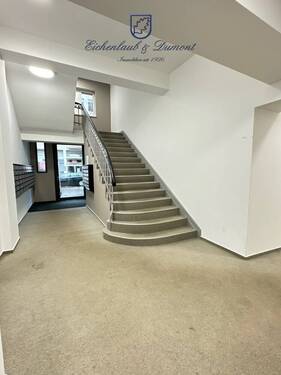 Eingang - Halle in Saarbrücken