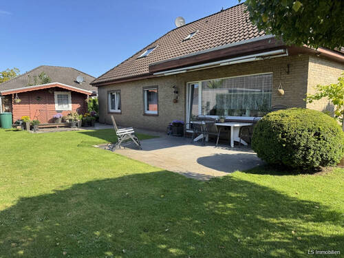 Drohnenansicht - Einfamilienhaus mit großem Grundstück in Bad Zwischenahn Ofen