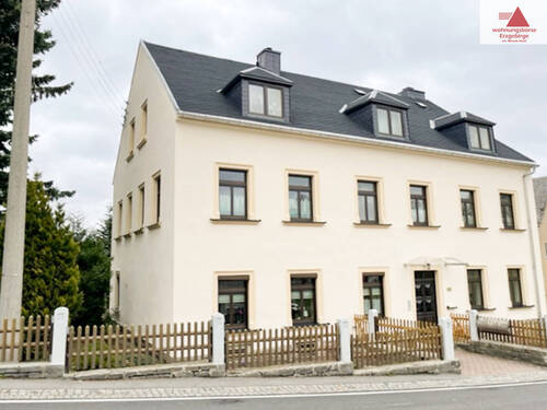 Ansicht Straße - 1 Zimmer Mehrfamilienhaus, Wohnhaus zum Kaufen in Wiesa / Schönfeld