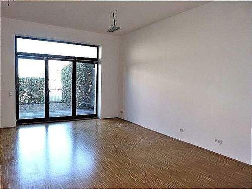 Wohnen-Essen-Schlafen - Terrassenwohnung mit 57,00 m² in Fürth zur Miete