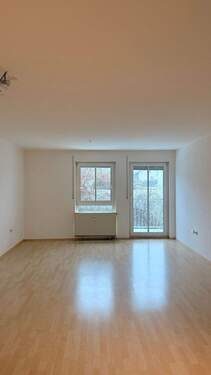 Wohnzimmer - 2 Zimmer Etagenwohnung in Auerbach in der Oberpfalz