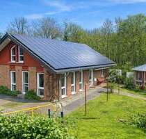Traumlage und fit für die Zukunft - Niedrigenergiehaus direkt am Oldenburger Stadtpark - Oldenburg in Holstein