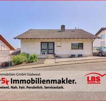 Zweifamilienhaus in ruhiger Lage mit Garage und Terrasse - Alsenz