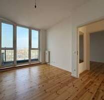 Bezugsfreie, sonnige 3-Zimmer-DG-Altbauwohnung mit Balkon - nahe Weißensee, urban angebunden! - Berlin