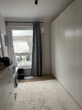 Kinderzimmer, derzeit Ankleidezimmer - 