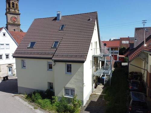Außenansicht - 6 Zimmer Mehrfamilienhaus, Wohnhaus zum Kaufen in Geislingen-Binsdorf