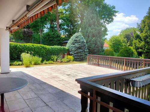 Terrasse EG - 8 Zimmer Mehrfamilienhaus, Wohnhaus zum Kaufen in Schwabach