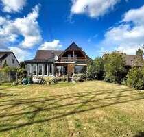 Raum für Ideen: Großes Haus mit weitläufigem Grundstück - Isernhagen Kirchhorst