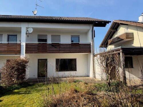 IMG_0874.jpeg - Gepflegtes Doppelhaus mit großem Potential in ruhiger Lage mit Top-Anbindung