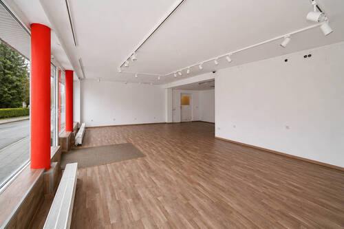 Verkaufs- und Präsentationsfläche - 2 Zimmer Gewerbeobjekt (Büro, Produktion, Verkauf) zur Miete in Detmold