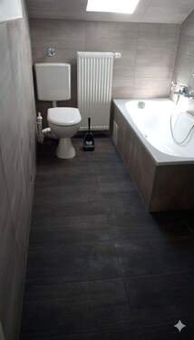 Bad - 3 Zimmer Etagenwohnung zum Kaufen in Hattersheim