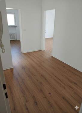 Flur - Etagenwohnung mit 63,00 m² in Hattersheim zum Kaufen