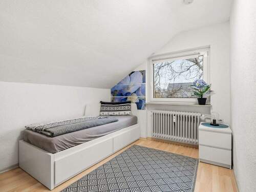 Schlafzimmer 1 - 