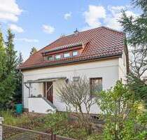 Tradition trifft Neuanfang: Familienhaus aus den 1930ern mit großem Garten und Raum für Ideen - Schöneiche bei Berlin