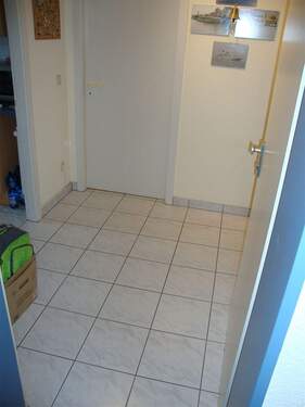 Eingang Flur - Etagenwohnung mit 54,00 m² in Niefern-Öschelbronn zum Kaufen