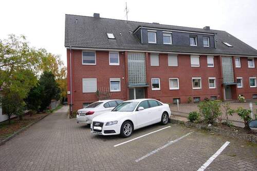 Gesamtansicht mit KFZ-Stellplatz.JPG - 