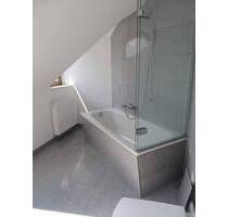 Moderne, sehr gemütliche 1-Raumwohnung im Dachgeschoss mit Tageslichtbad - Chemnitz Schloßchemnitz